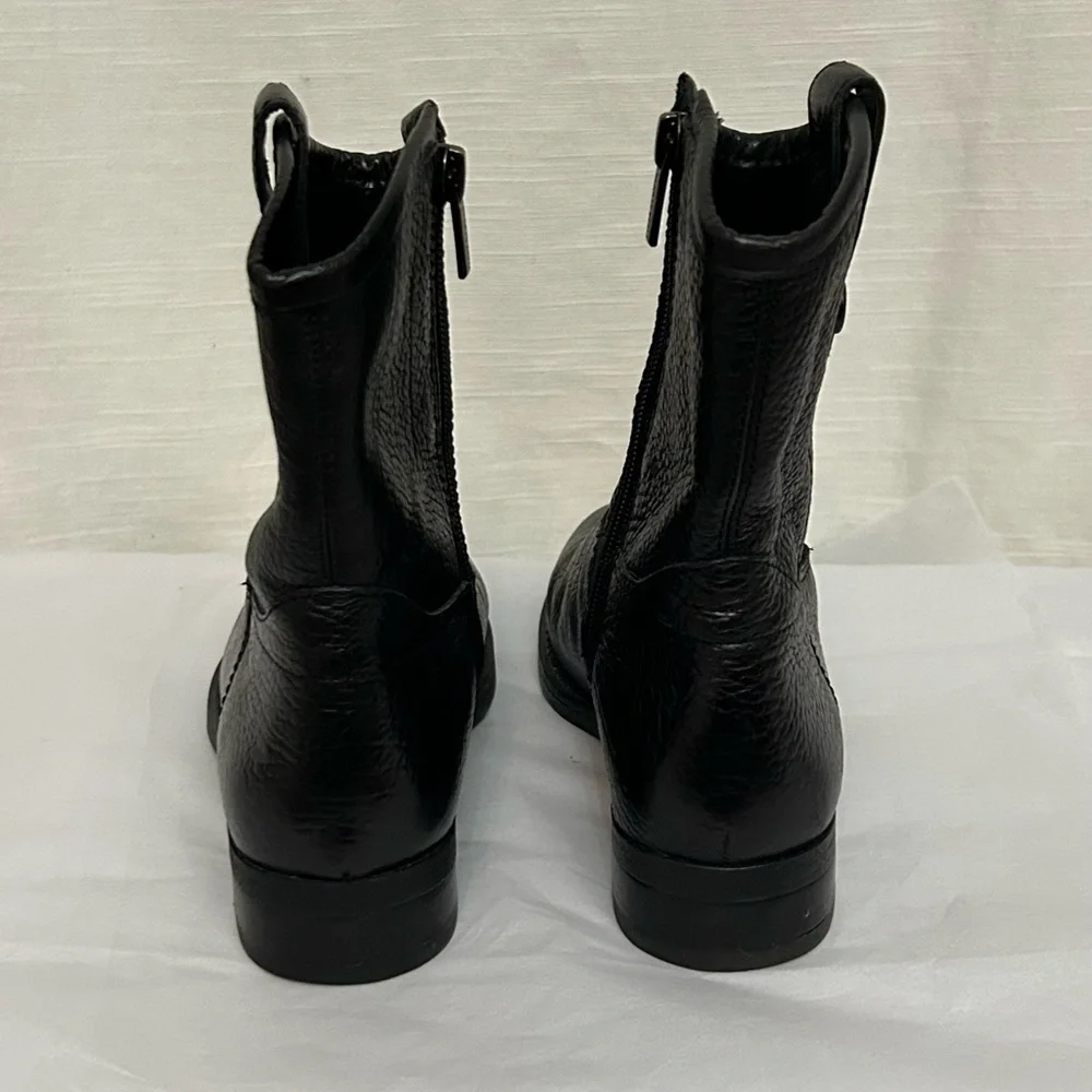 Vince Camuto Payatt Women's Quiet Luxury Black Leather Zipper‎ Ankle Boots